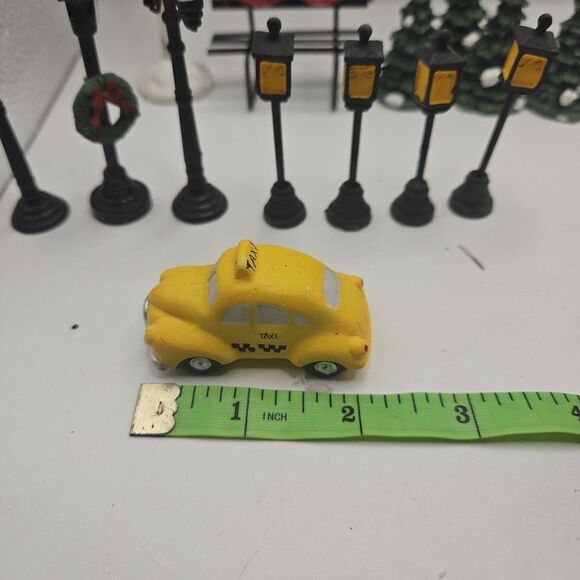 Vintage Village Mini Yellow Taxi Ceramic Car Trees Street Lamps Decorations - Picture 12 of 16